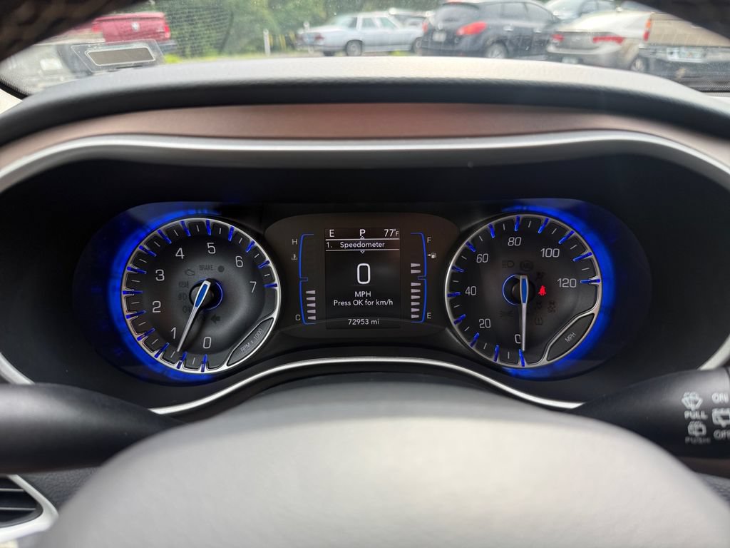 Used 2023 Chrysler Voyager LX FWD image 19