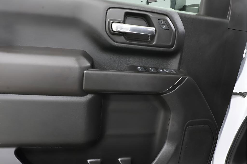 Used 2025 Chevrolet Silverado 3500 W/T AWD/4WD image 20
