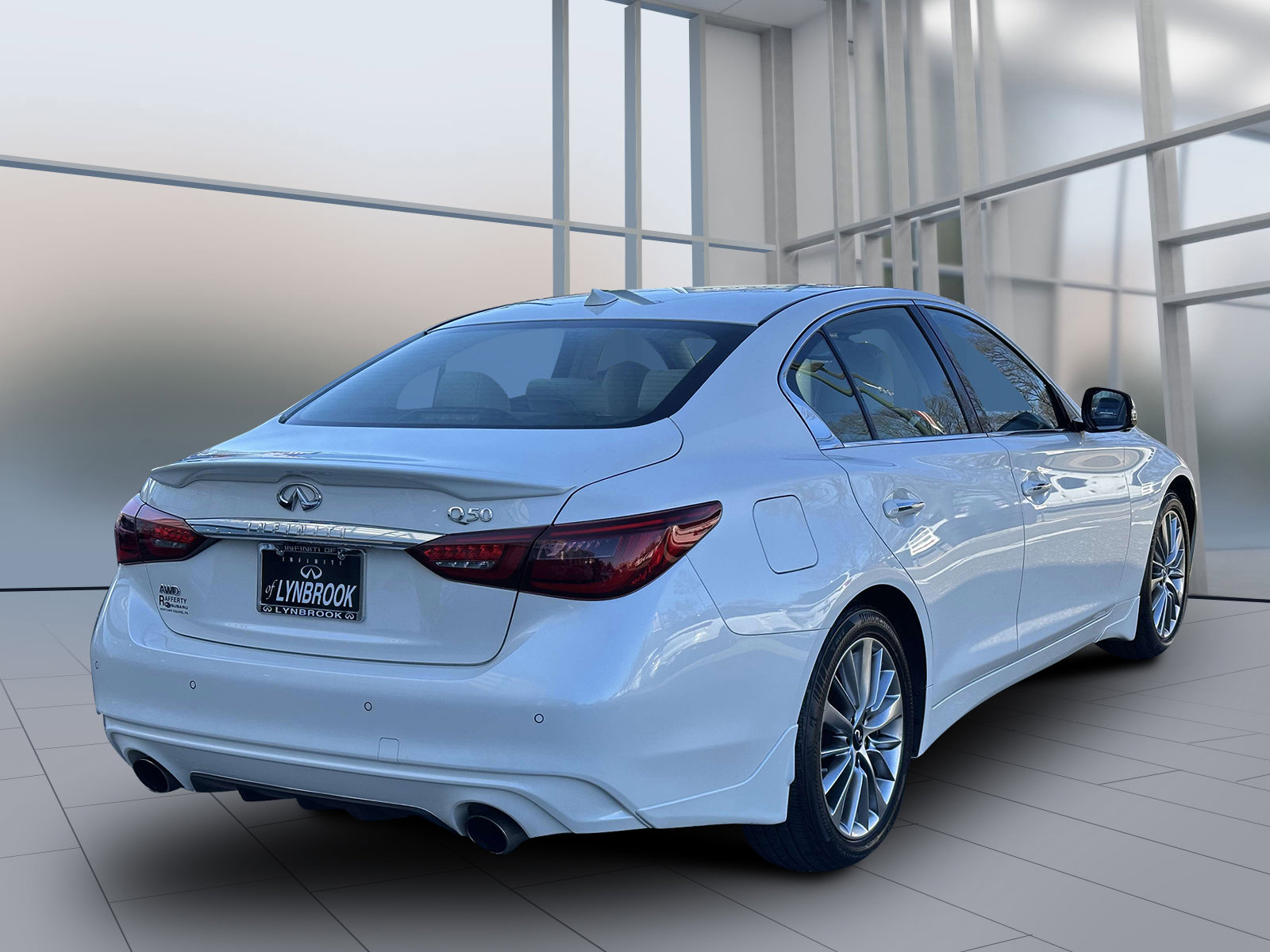 Used 2022 INFINITI Q50 Luxe w/ Cargo Package image 5