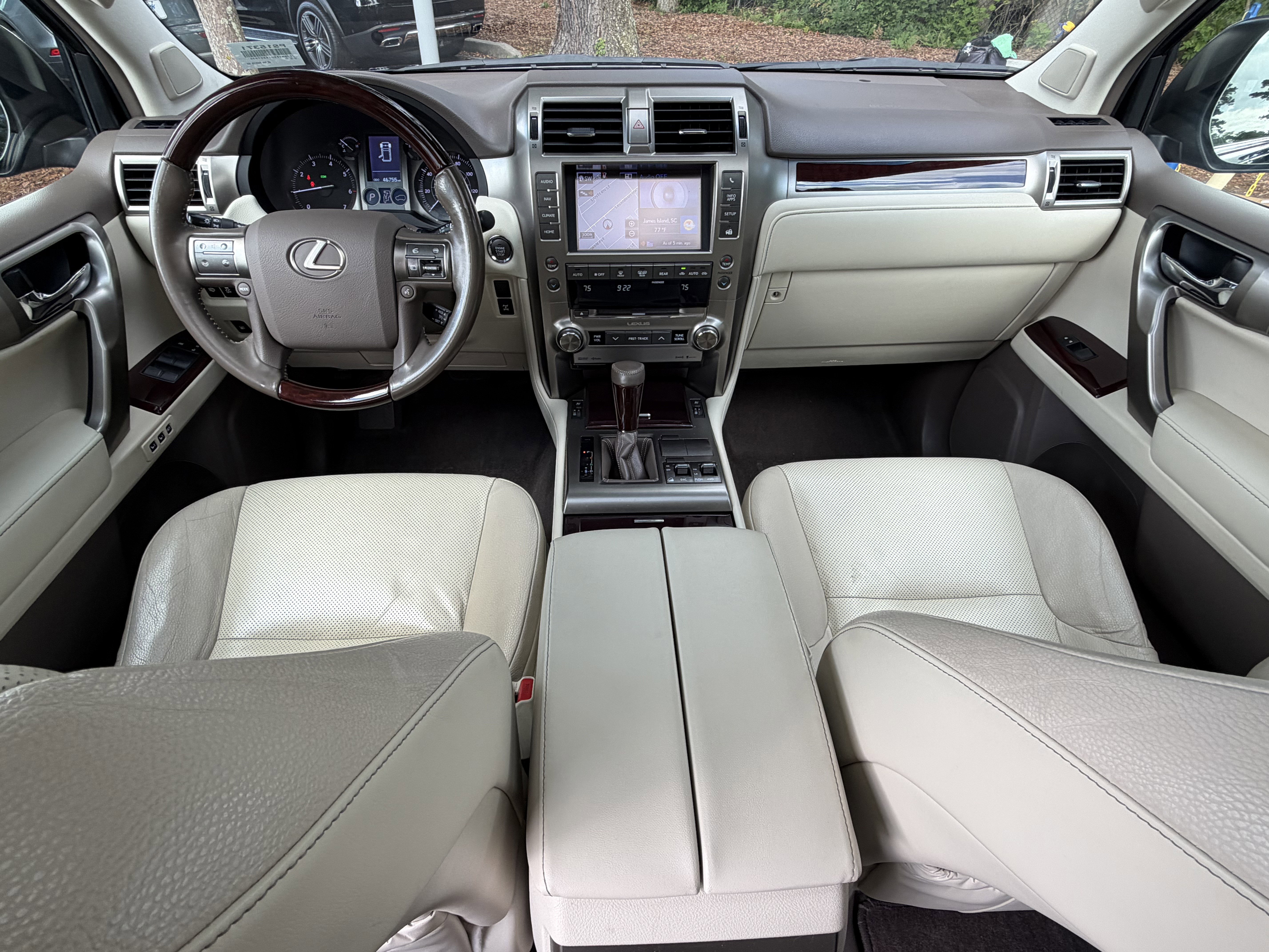 Used 2019 Lexus GX 460 Premium AWD/4WD image 35