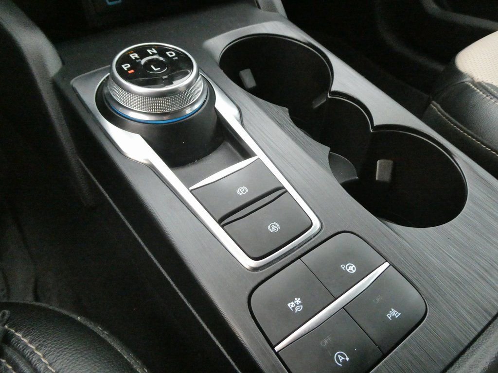 Used 2022 Ford Escape Titanium w/ Titanium Elite Package AWD/4WD image 20