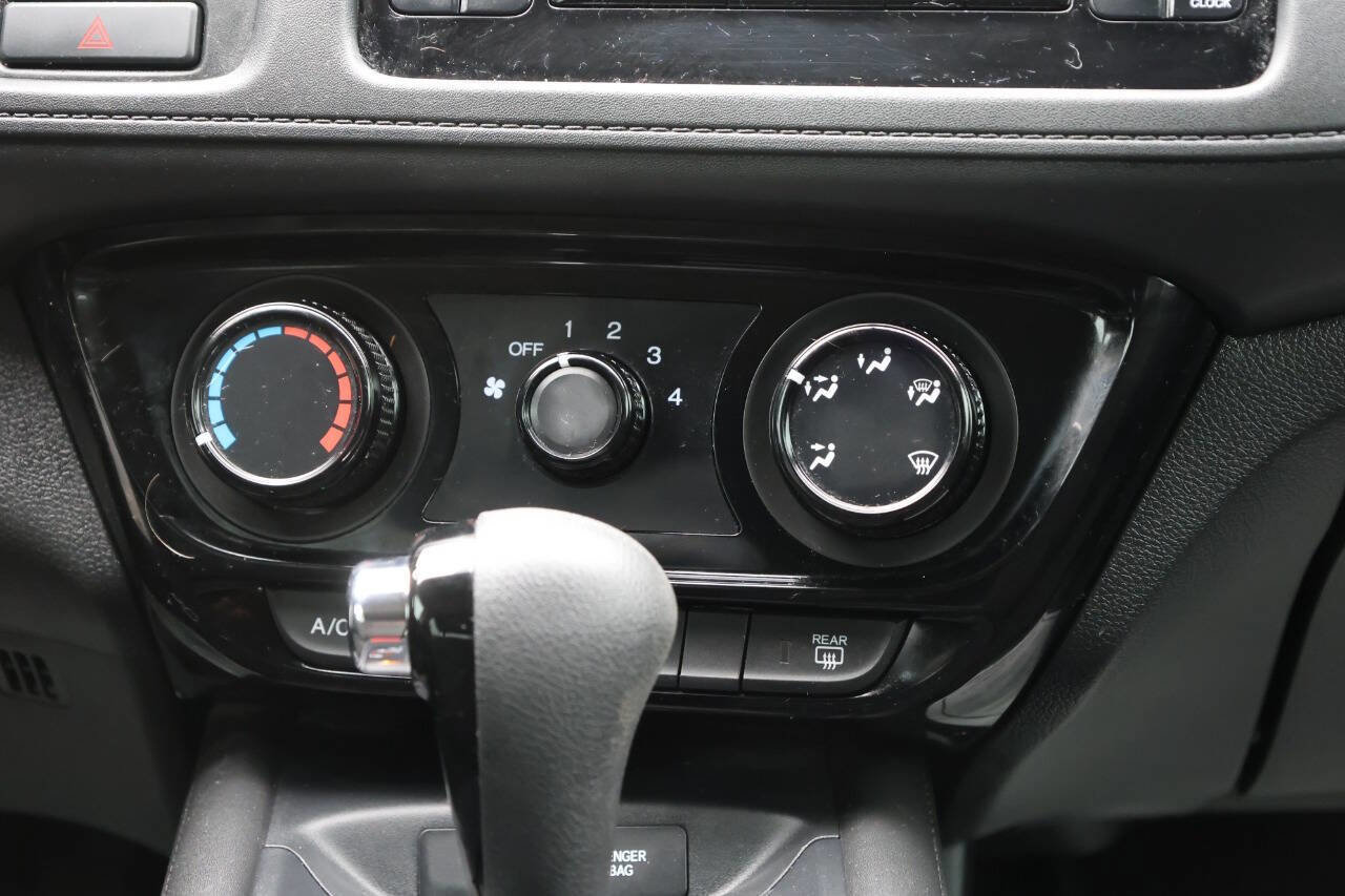 Used 2018 Honda HR-V LX image 21