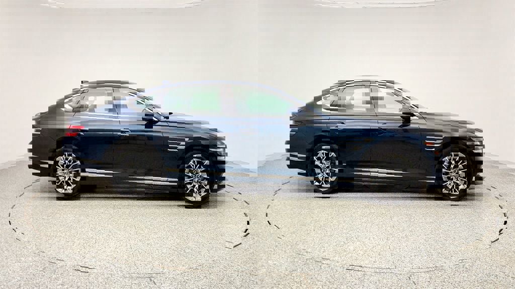 Used 2023 Genesis G80 2.5T image 4