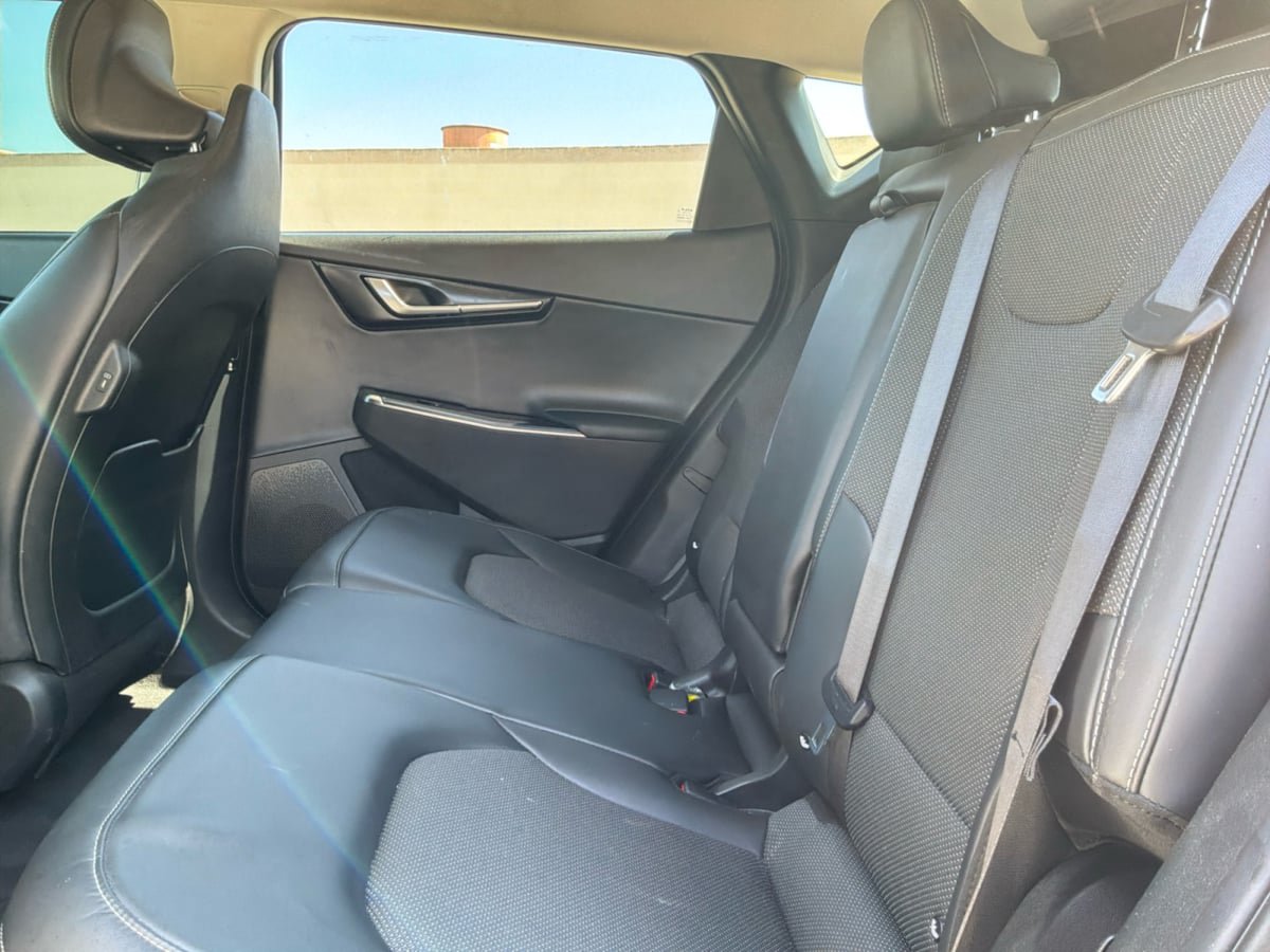 Used 2025 Kia EV6 Light RWD image 19