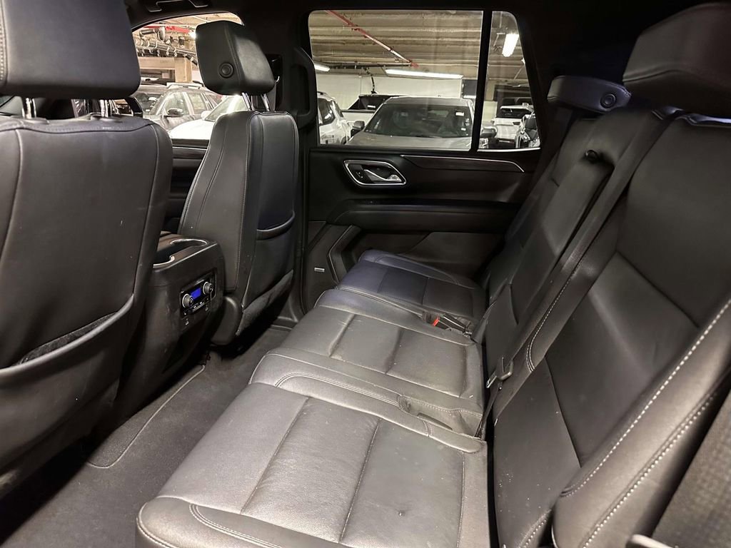 Used 2023 Chevrolet Tahoe Z71 w/ Luxury Package image 17