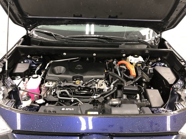 Used 2021 Toyota RAV4 XLE AWD/4WD image 22