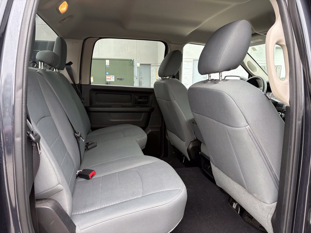 Used 2015 RAM 1500 Express AWD/4WD image 22