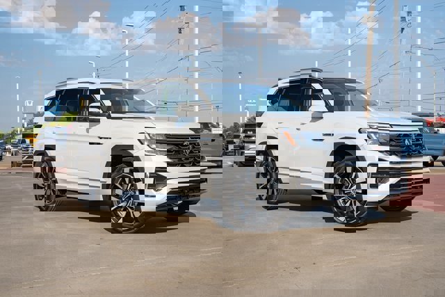 New 2026 Volkswagen Atlas SEL Premium R-Line image 8