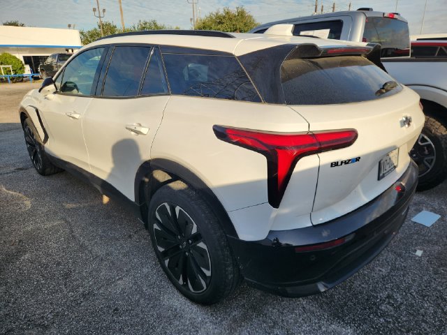 Used 2024 Chevrolet Blazer EV RS AWD/4WD image 3