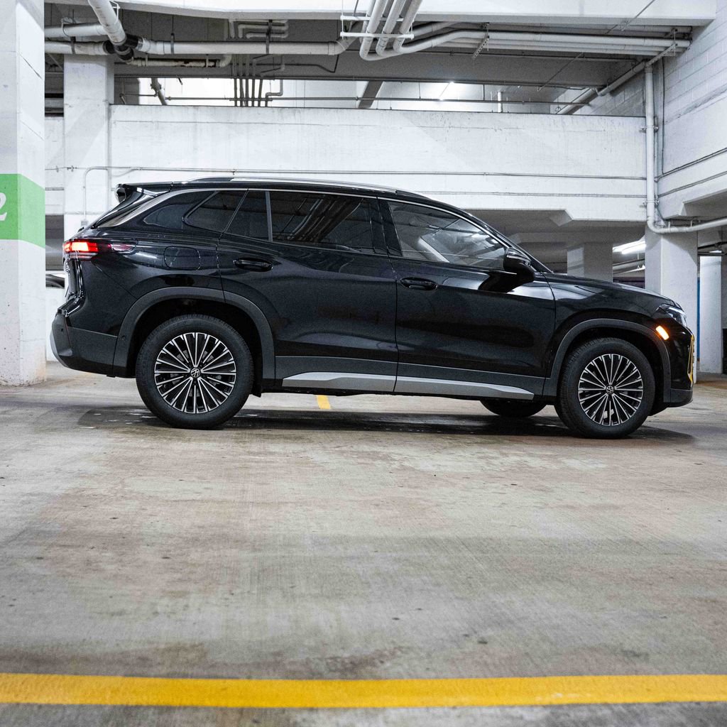 New 2026 Volkswagen Tiguan S image 7