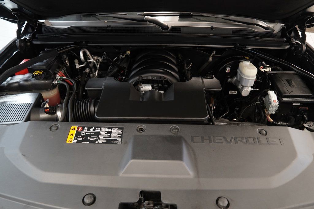 Used 2020 Chevrolet Suburban Premier image 44