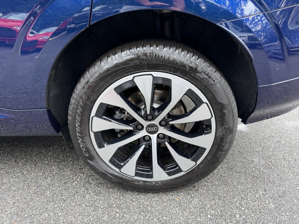 New 2026 Audi Q3 quattro 2.0T AWD/4WD image 9