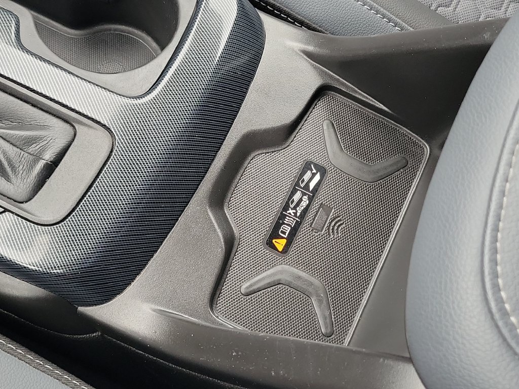 Used 2021 Chevrolet Colorado Z71 w/ Safety Package AWD/4WD image 28