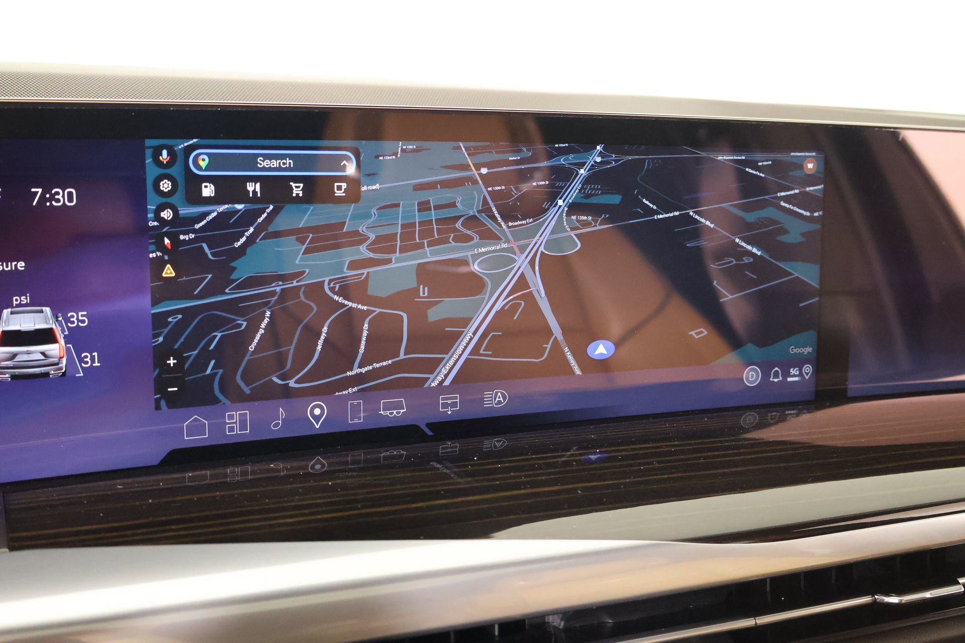 Used 2026 Cadillac Escalade Luxury w/ LPO, Floor Liner Package image 7