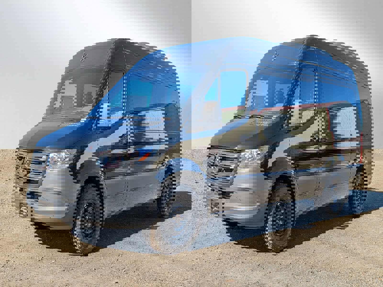 Used 2024 Mercedes-Benz Sprinter 2500 image 7