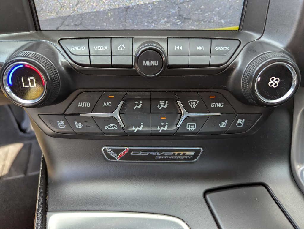 Used 2015 Chevrolet Corvette Stingray Convertible w/ 2LT Preferred Equipment Group RWD image 26