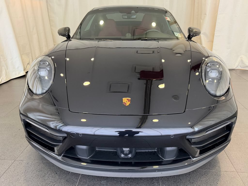 Certified 2024 Porsche 911 Carrera GTS RWD image 6