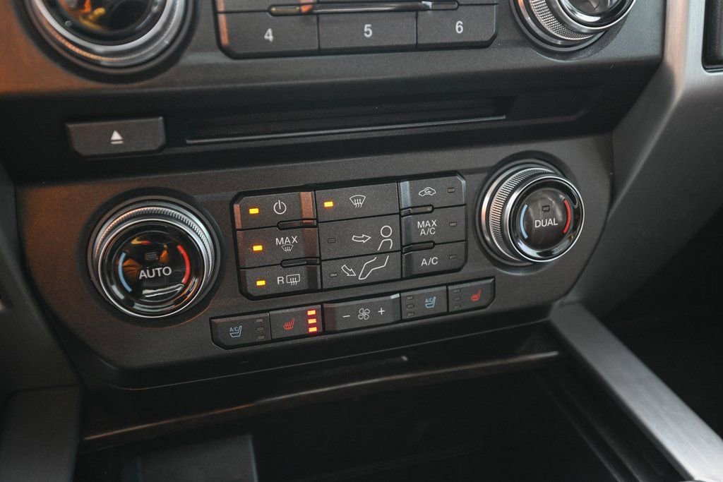 Used 2017 Ford F250 Platinum w/ Platinum Ultimate Package image 36