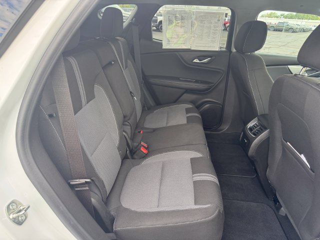 Used 2024 Chevrolet Blazer LT w/ Convenience Package FWD image 16