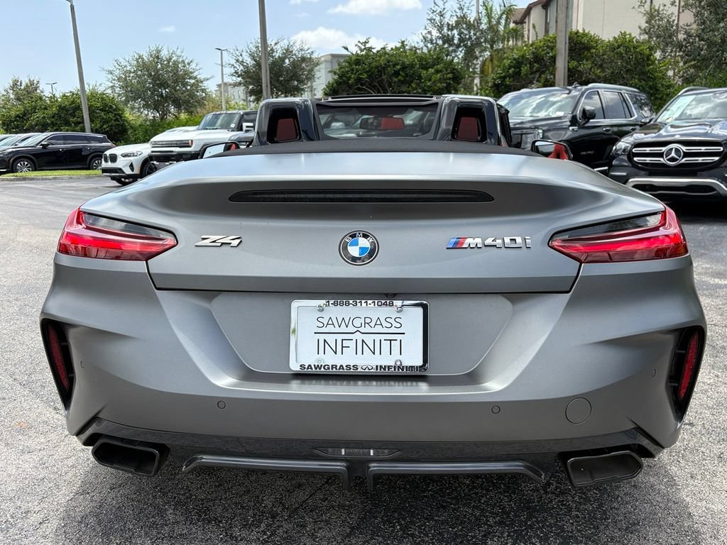 Used 2022 BMW Z4 M40i w/ Premium Package RWD image 10