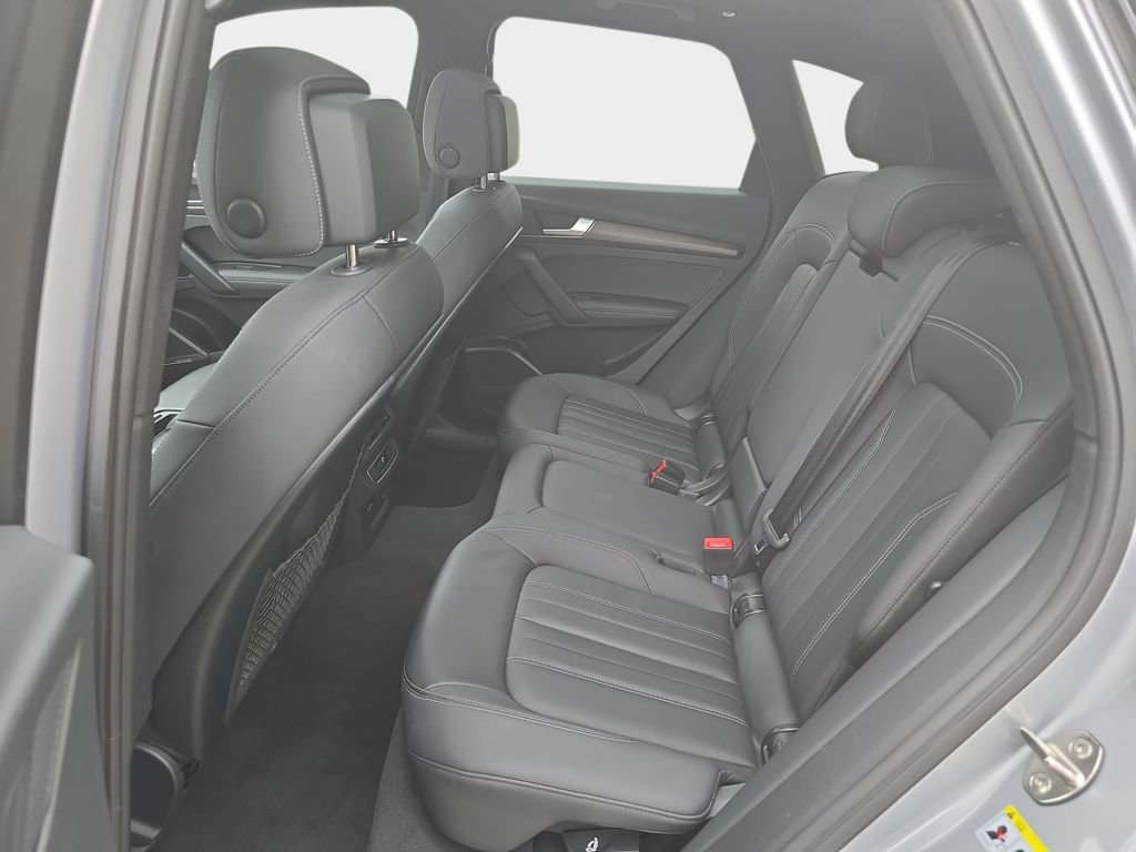 Used 2022 Audi Q5 2.0T Premium Plus w/ Premium Plus Package image 12