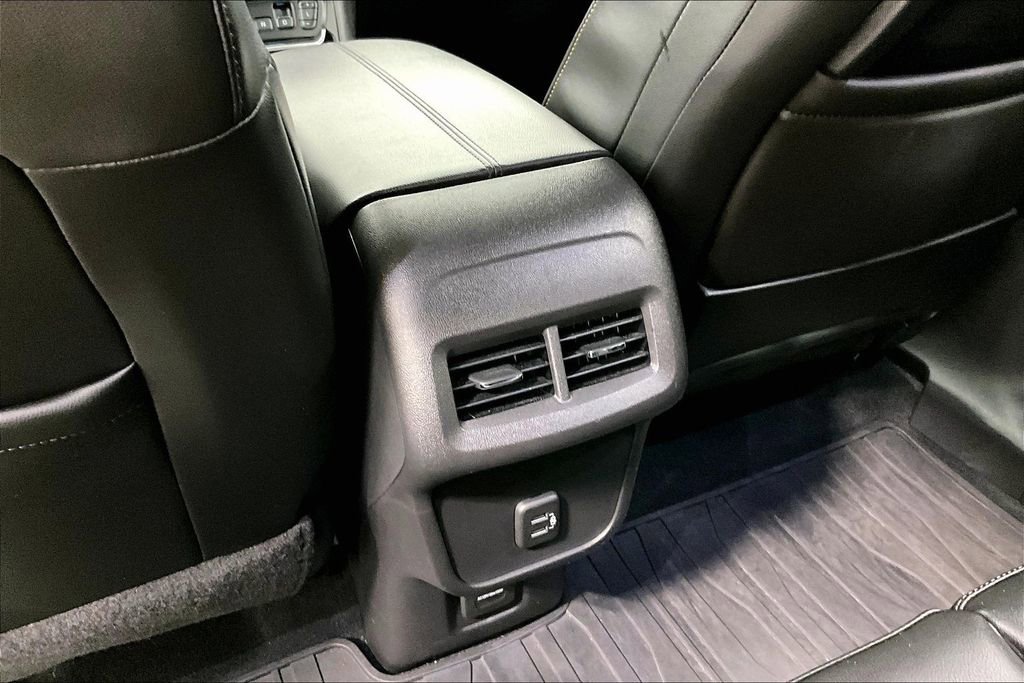 Used 2020 GMC Terrain SLT w/ Preferred Package image 30