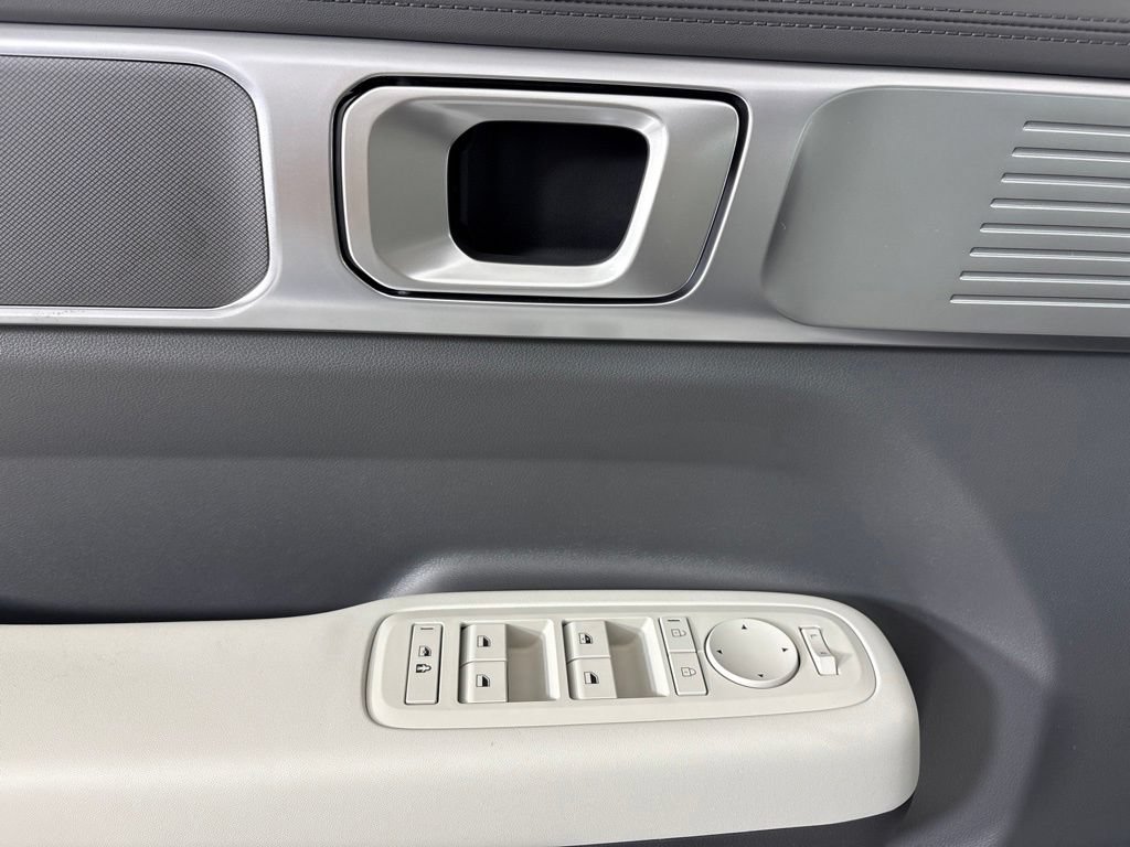 New 2027 Hyundai Santa Fe SE FWD image 17