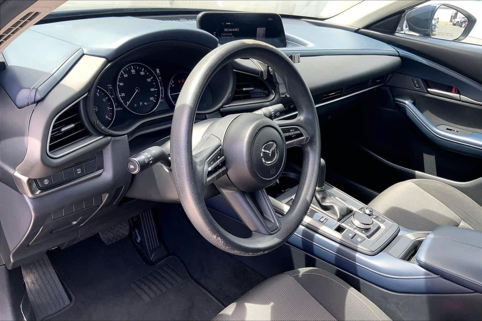 Used 2020 MAZDA CX-30 FWD image 2