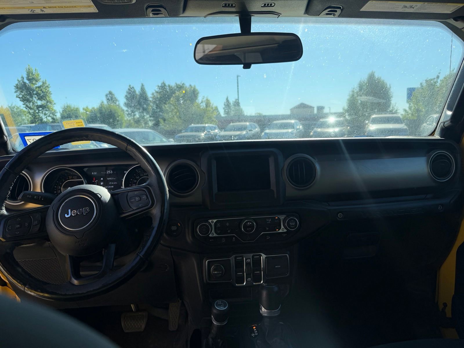 Used 2021 Jeep Wrangler Unlimited Sport AWD/4WD image 11