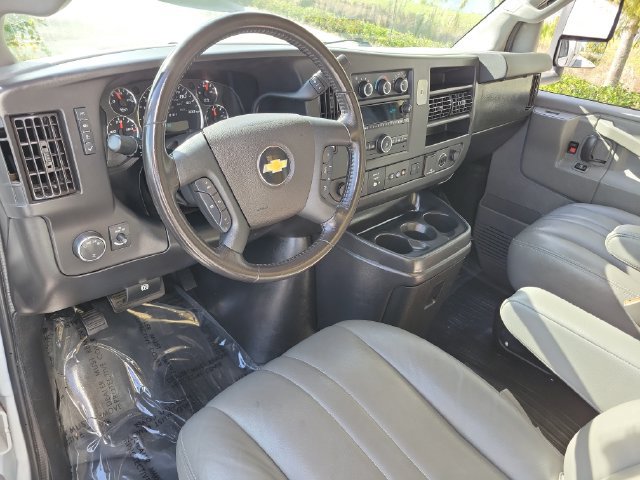 Used 2021 Chevrolet Express 3500 w/ Power Convenience Package RWD image 18