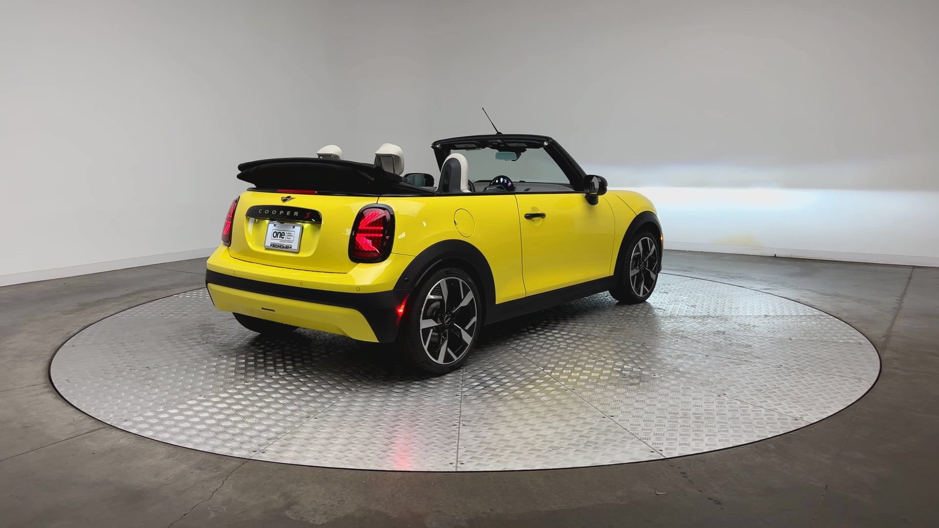 New 2026 MINI Cooper S FWD image 8