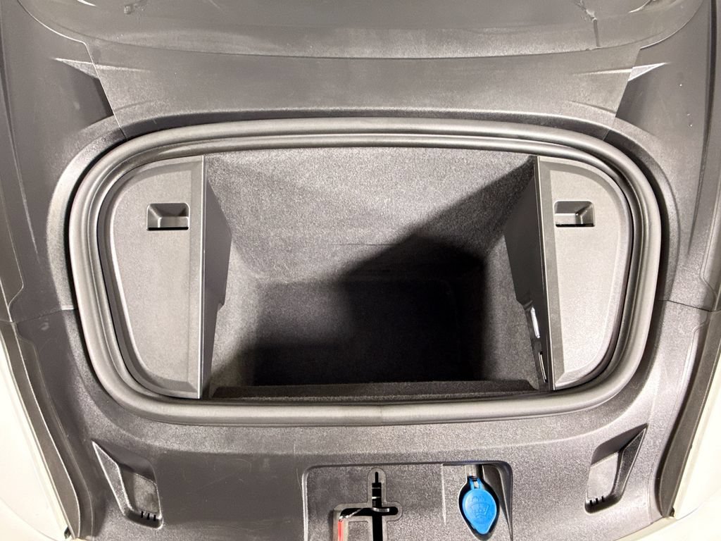 Certified 2022 Porsche Taycan RWD image 26