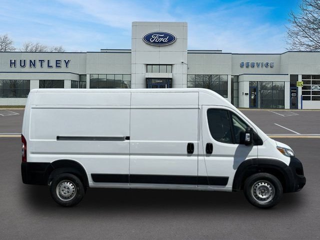 Used 2024 RAM ProMaster 2500 w/ Convenience Group FWD image 5