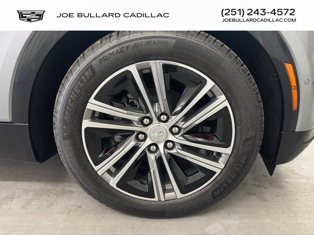 New 2026 Cadillac Lyriq Luxury w/ LPO, Floor Liner Package image 13