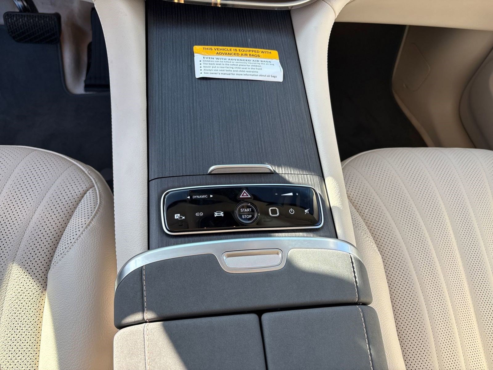 New 2026 Mercedes-Benz EQS 400 4MATIC SUV image 21