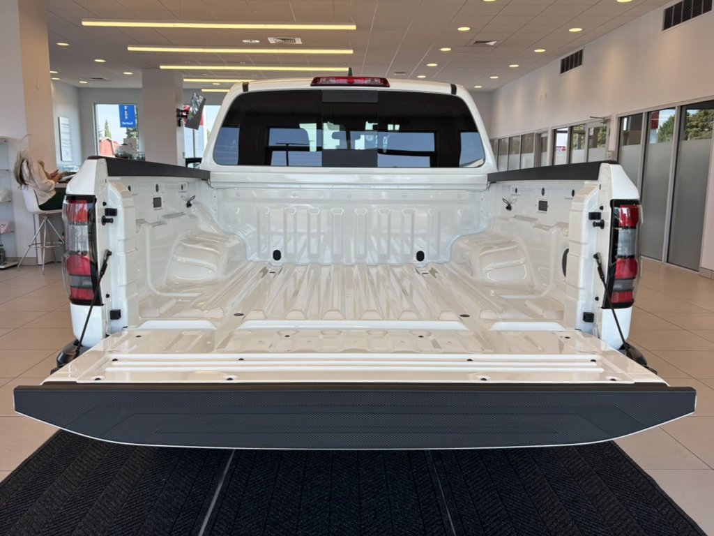 New 2026 Nissan Frontier S AWD/4WD image 9