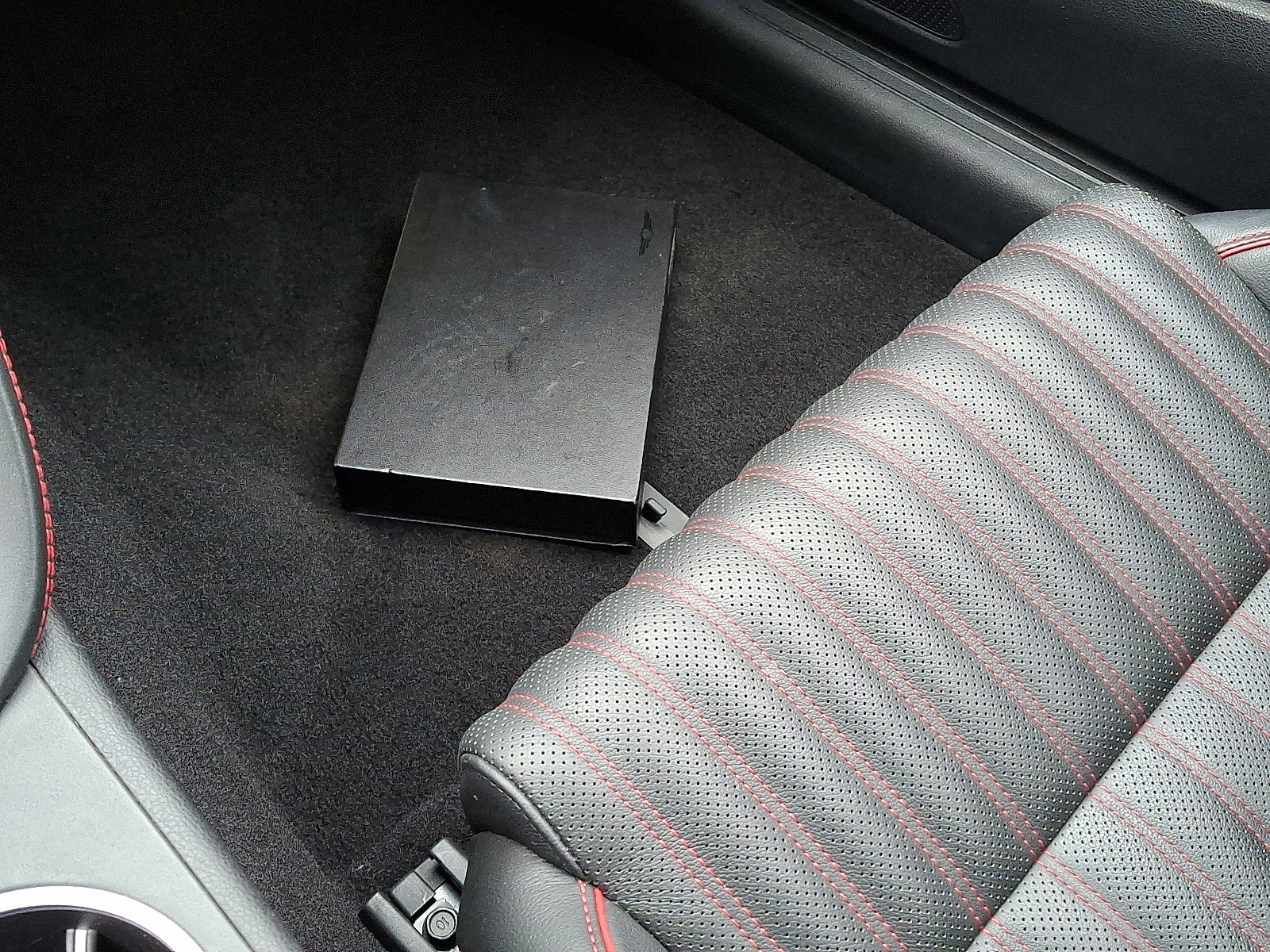 Certified 2023 Genesis G70 2.0T w/ Sport Prestige Package image 26