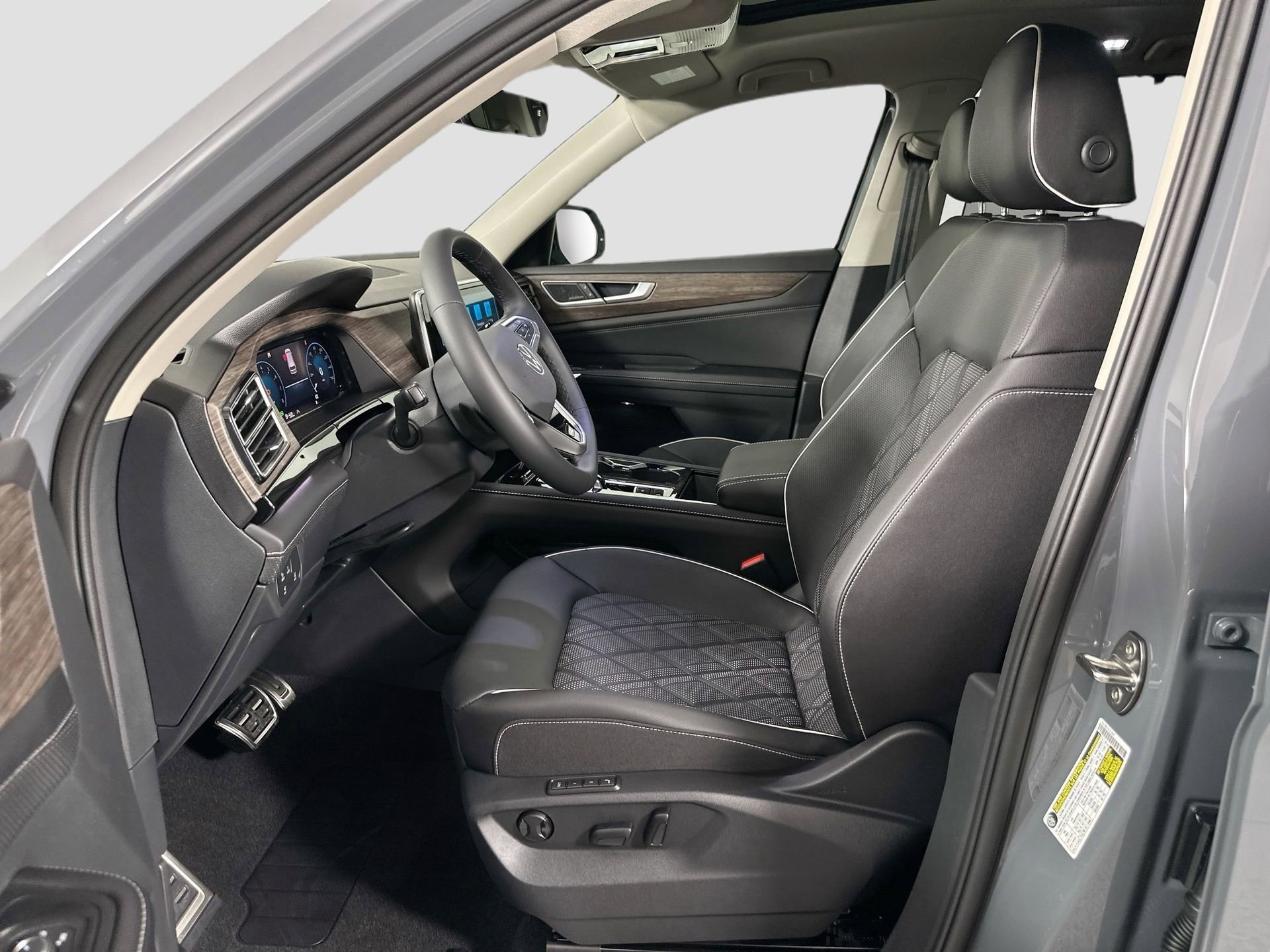 New 2026 Volkswagen Atlas SEL Premium R-Line image 22