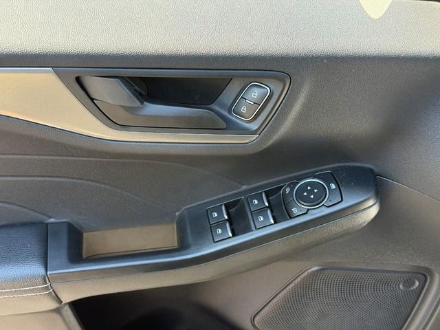 Used 2024 Ford Escape Active w/ Tech Pack #1 AWD/4WD image 17