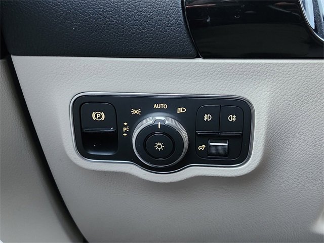 Certified 2023 Mercedes-Benz GLA 250 4MATIC image 25