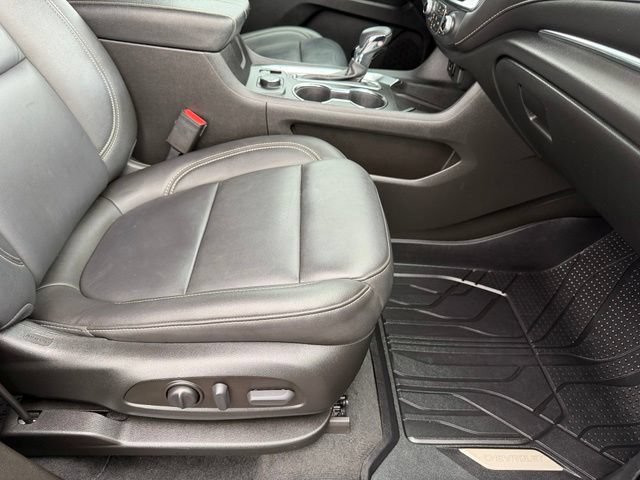 Certified 2023 Chevrolet Traverse LT AWD/4WD image 16