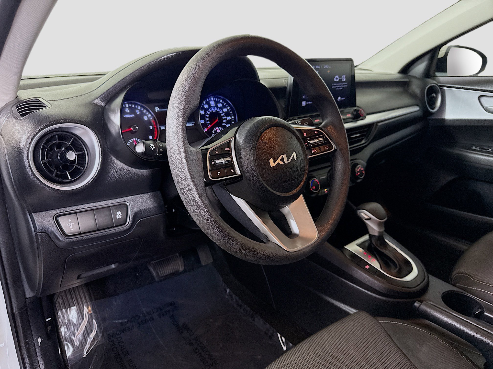 Used 2023 Kia Forte LX FWD image 22