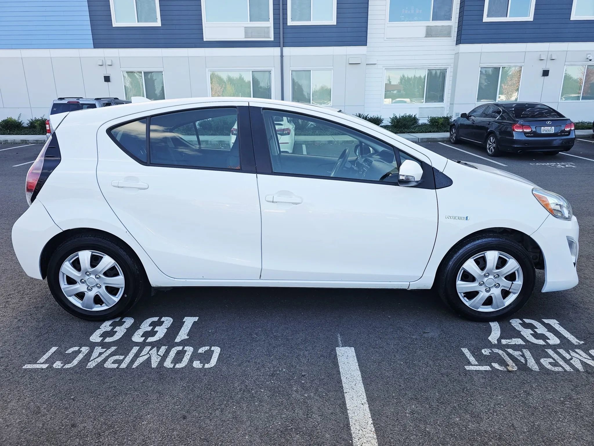 Used 2015 Toyota Prius C Two image 6