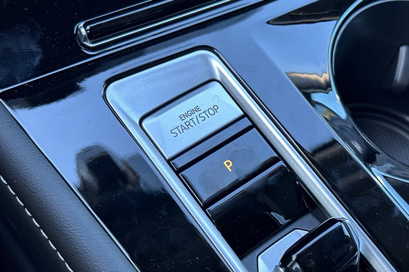 New 2026 Volkswagen Atlas SEL Premium R-Line image 22