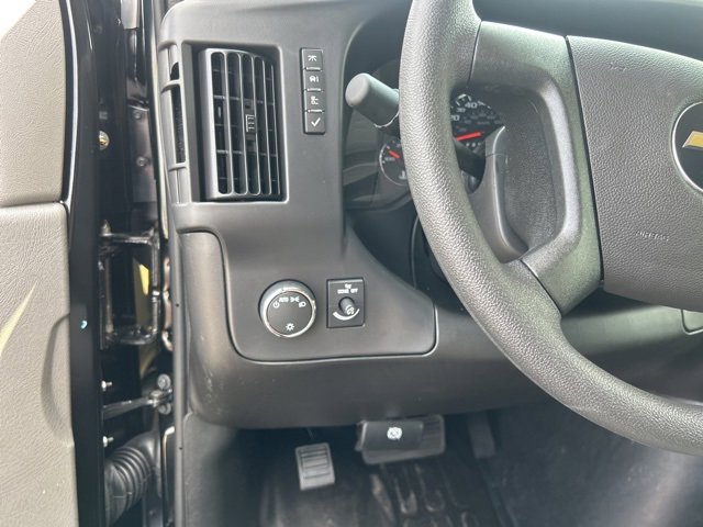 New 2025 Chevrolet Express 2500 image 17