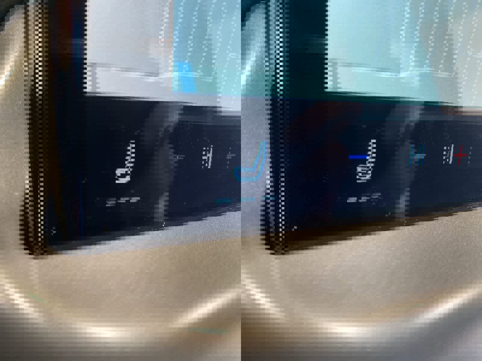 Used 2025 Ford Escape SE image 24