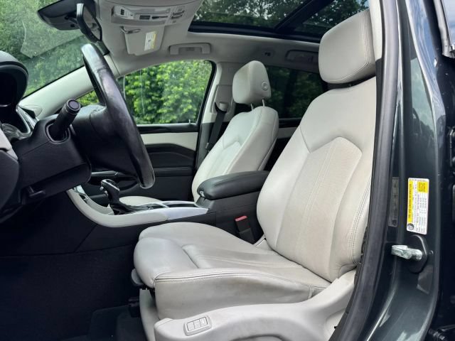 Used 2015 Cadillac SRX Performance w/ Driver Awareness Package FWD image 18