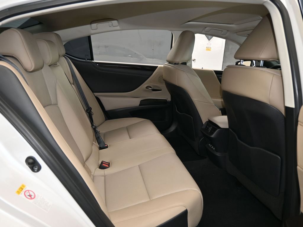 Used 2019 Lexus ES 350 w/ Premium Package image 49