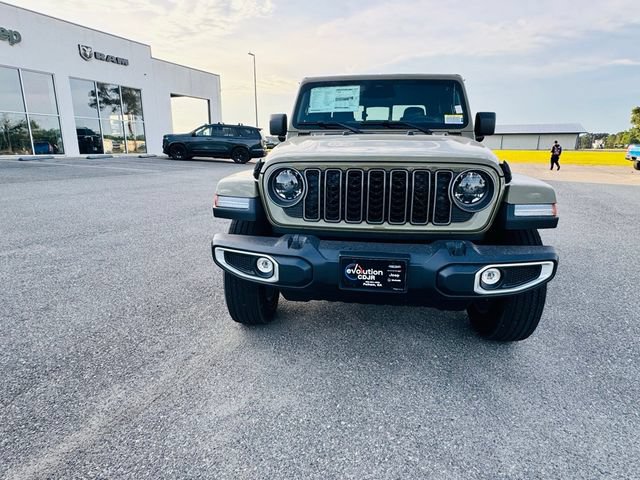 New 2026 Jeep Wrangler Unlimited Rubicon AWD/4WD image 2