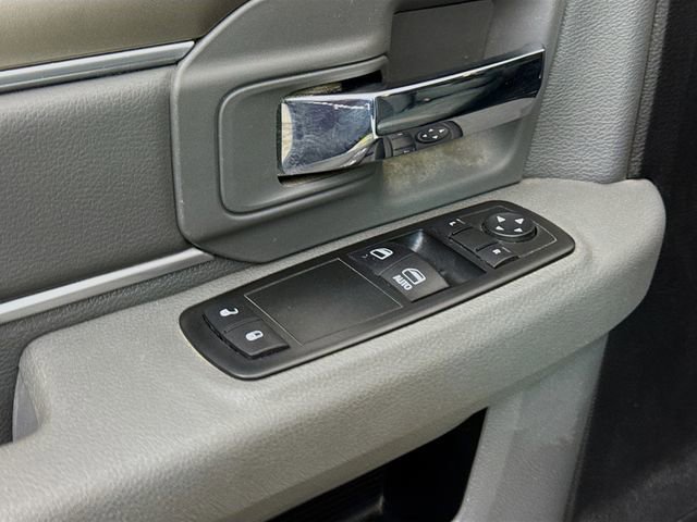 Used 2014 RAM 2500 Tradesman w/ Chrome Appearance Group AWD/4WD image 19